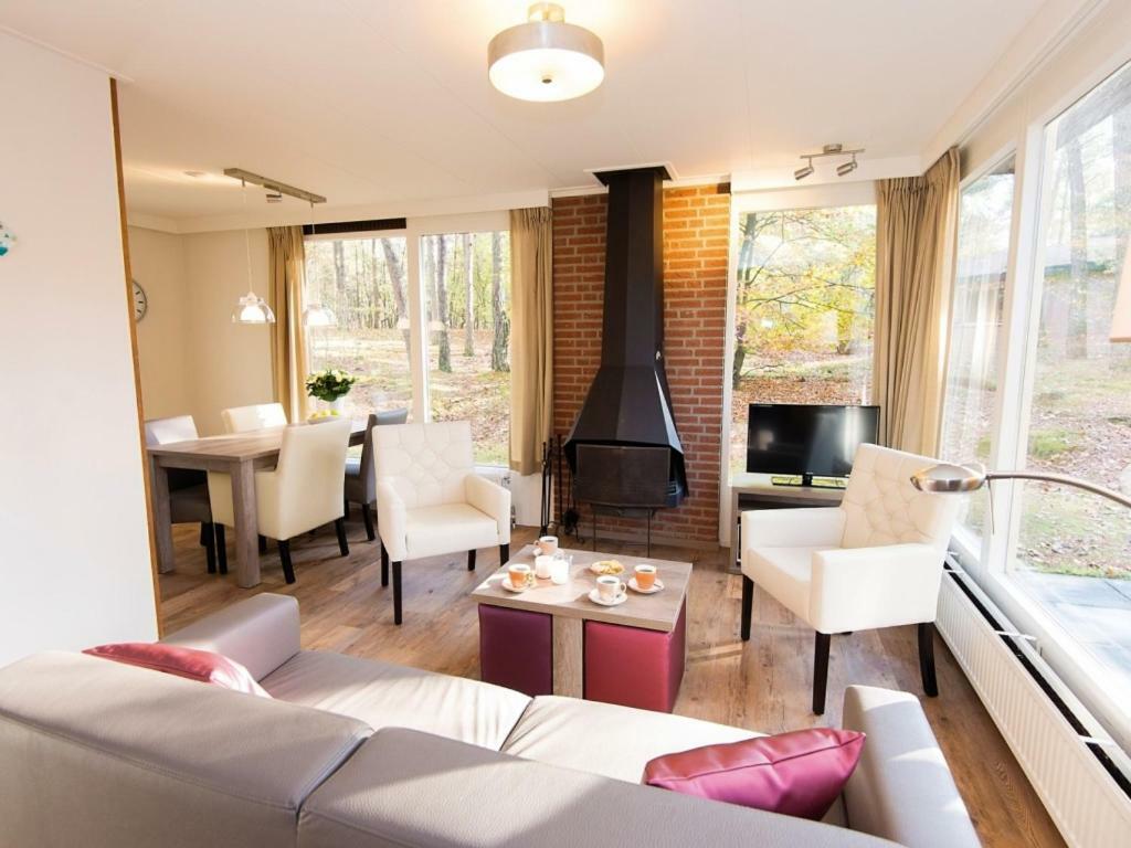 Landal Miggelenberg Hotel Хундерло Екстериор снимка