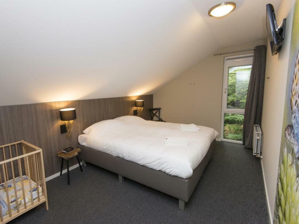 Landal Miggelenberg Hotel Хундерло Екстериор снимка