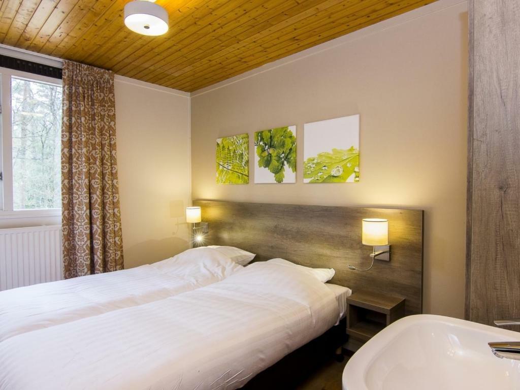 Landal Miggelenberg Hotel Хундерло Екстериор снимка